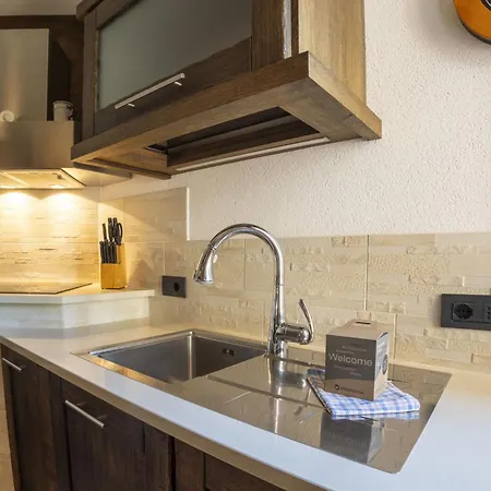 Apartment Del Sole By Interhome *